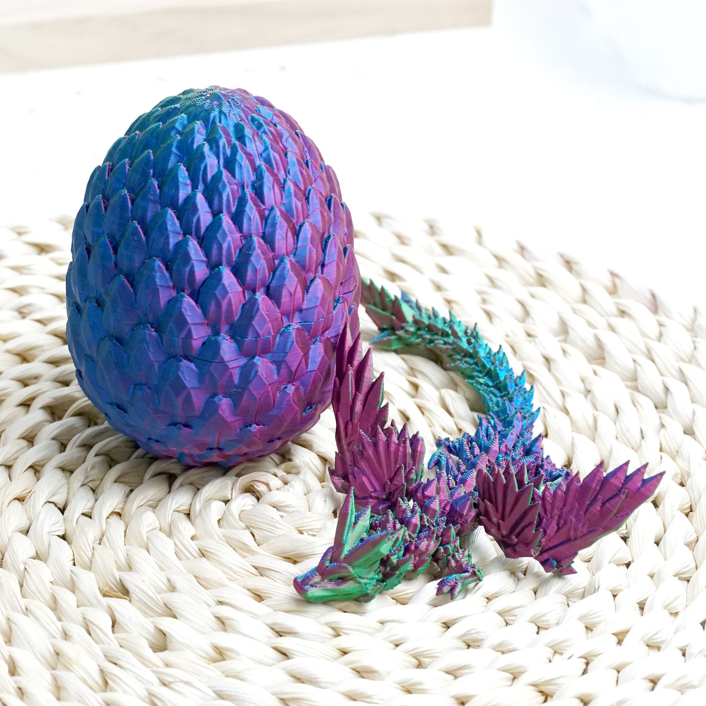 3D Printed Gemstone pterosaur egg Model,Flexible Animals Statue,Joint Mobility Festival Gifts,Home Office Decor,Interesting Toys for Autism/ADHD