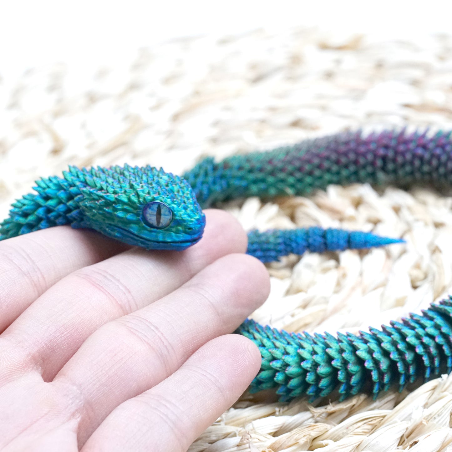 3D Printed Green Snake Model,Flexible Animals Statue,Joint Mobility Festival Gifts,Home Office Decor,Interesting Toys for Autism/ADHD