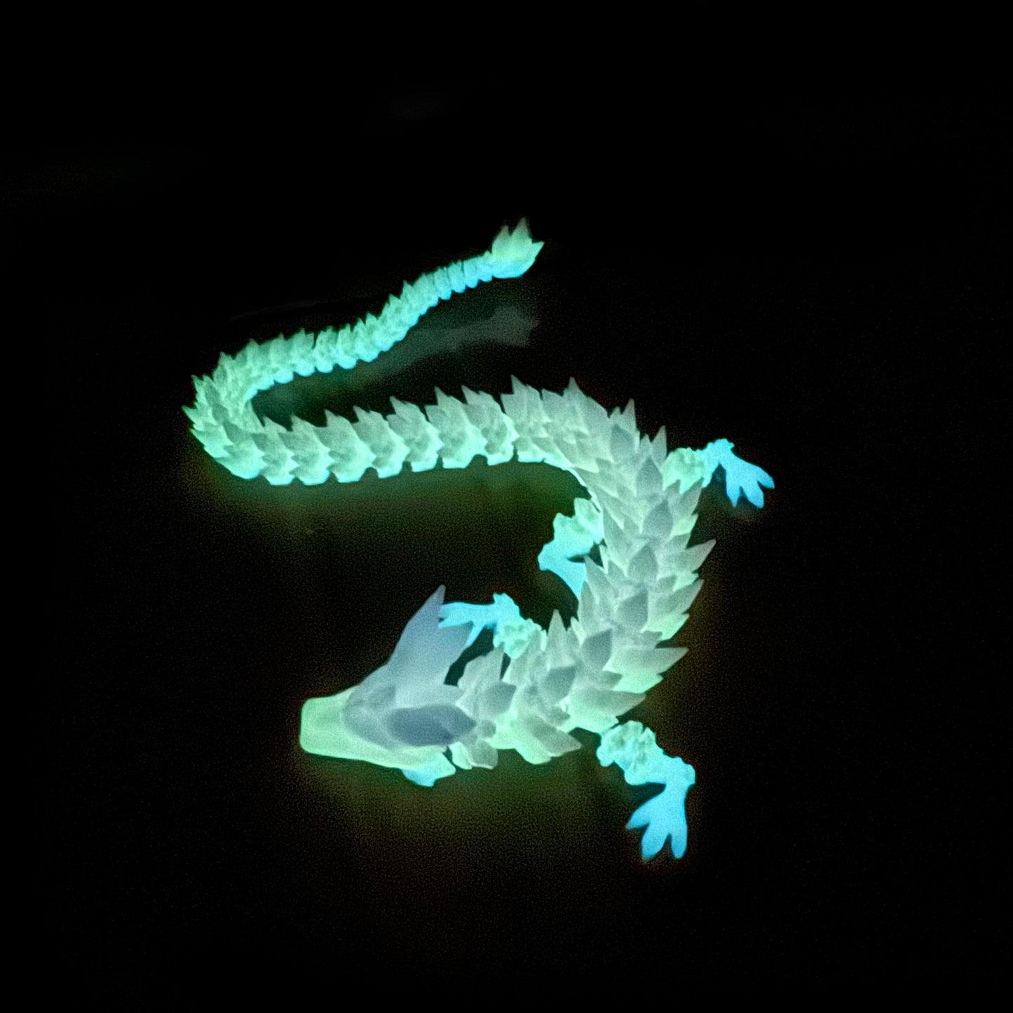 3D Printed Luminous Crystal Dragon Egg Model,Flexible Animals Statue,Joint Mobility Festival Gifts,Home Office Decor,Interesting Toys for Autism/ADHD ﻿