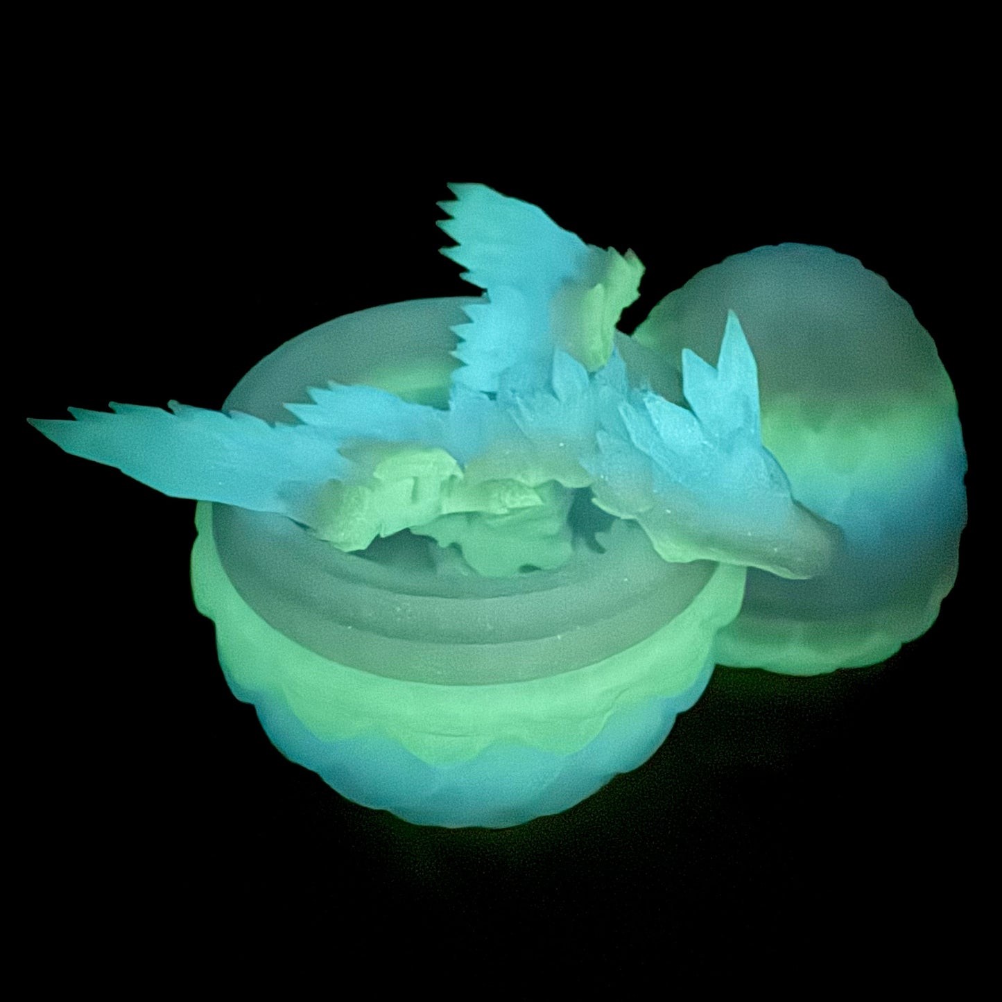 3D Printed Luminous Crystal Pterosaur Egg Model,Flexible Animals Statue,Joint Mobility Festival Gifts,Home Office Decor,Interesting Toys for Autism/ADHD ﻿